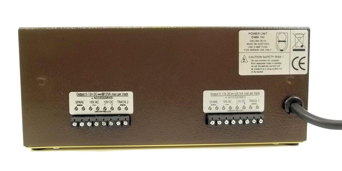 Gaugemaster GM-GMC-DS Twin Track Cased Controller with Simulation