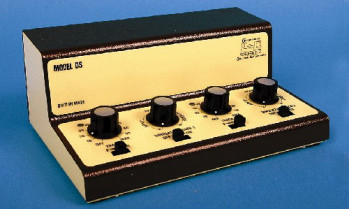 European Twin Track Cased Controller with Simulation