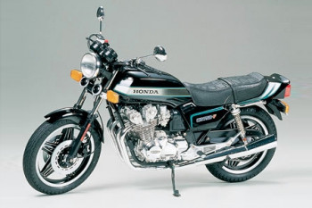 Honda CB750F (1:6 Scale)