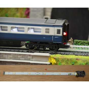 Automatic Coach Lighting Cool White/Flashing Tail (Export)