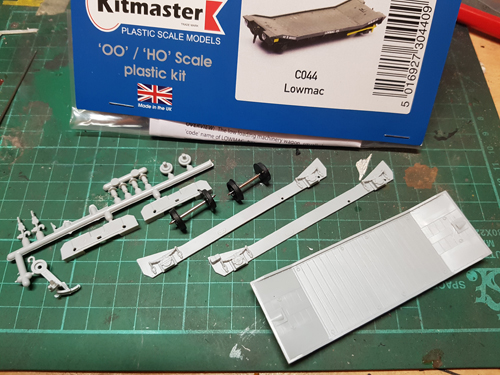 DAPOL Lowmac Plastic Model Kit OO/HO Gauge C044 