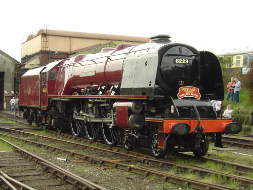Coronation Locomotive image 03.