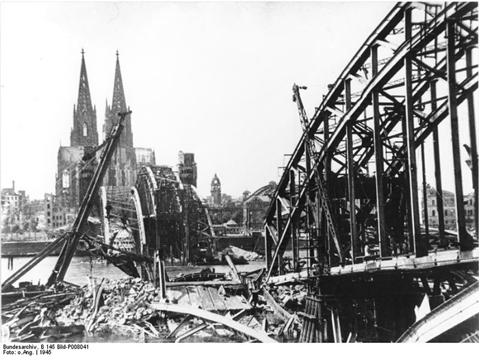 Hohenzollern Bridge.