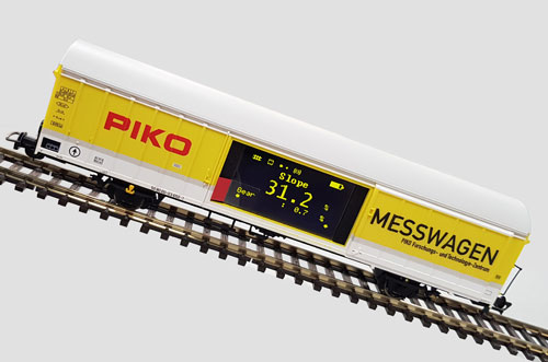 Expert+ PIKO SmartMeasure Wagon V with gradient display.