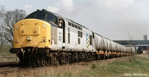 Railfreight Class 37.