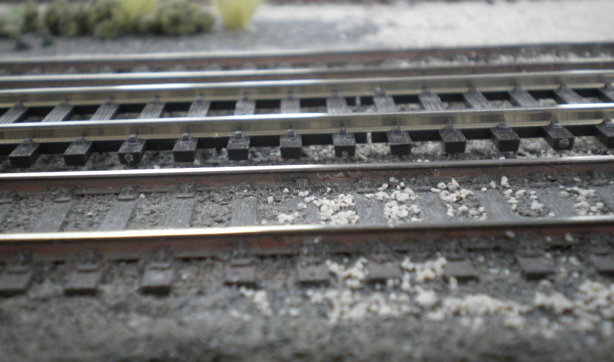 Track Weathering 04a.