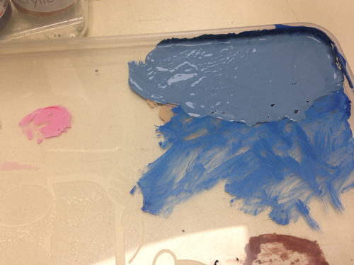 Image of Mixing White and Blue for Weathering 06. Weathering 06.