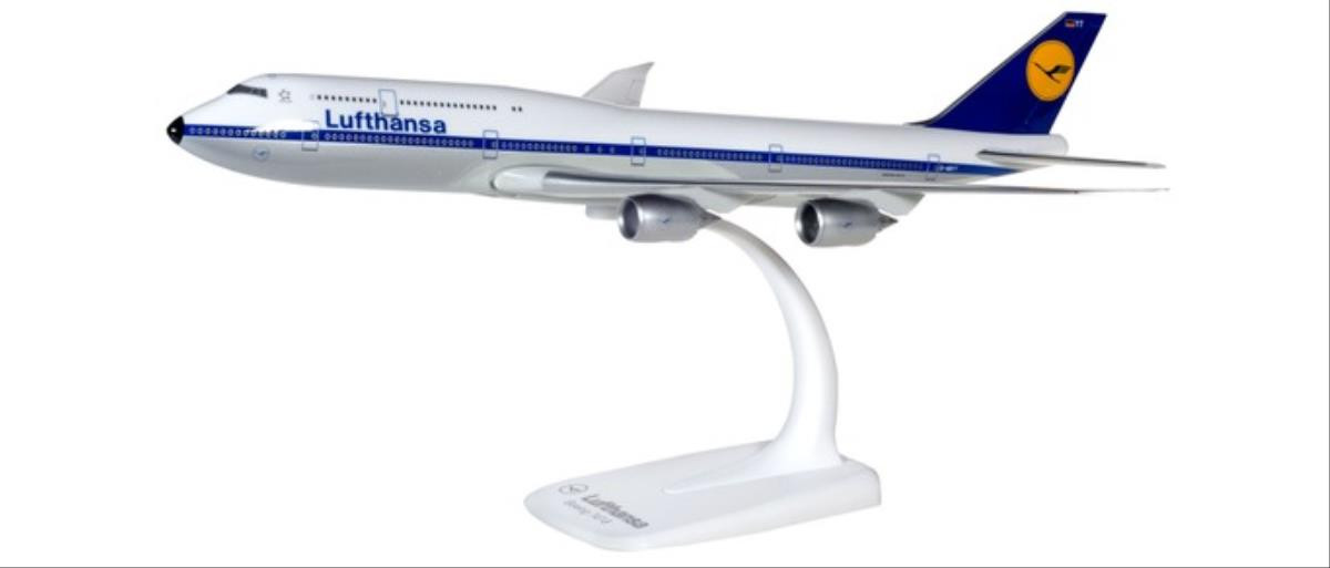 Snapfit Kit Boeing 747-8 Lufthansa Retro D-BAYT (1:250)