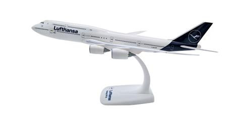Snapfit - Lufthansa Boeing 747-8 D-ABYA Brandenburg(1:250)