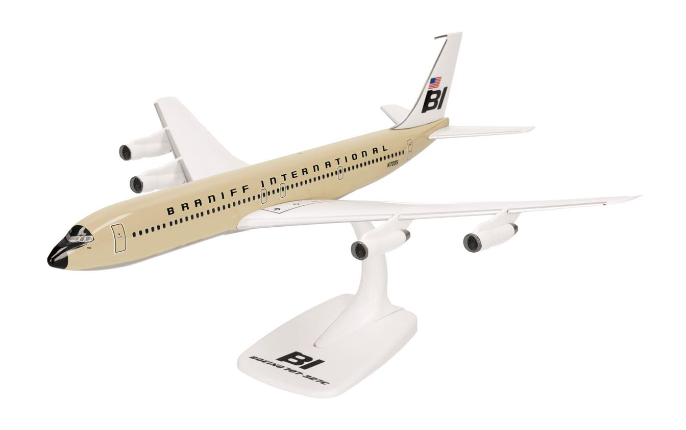 *Snapfit Boeing 707-320 Branff International Beige (1:144)