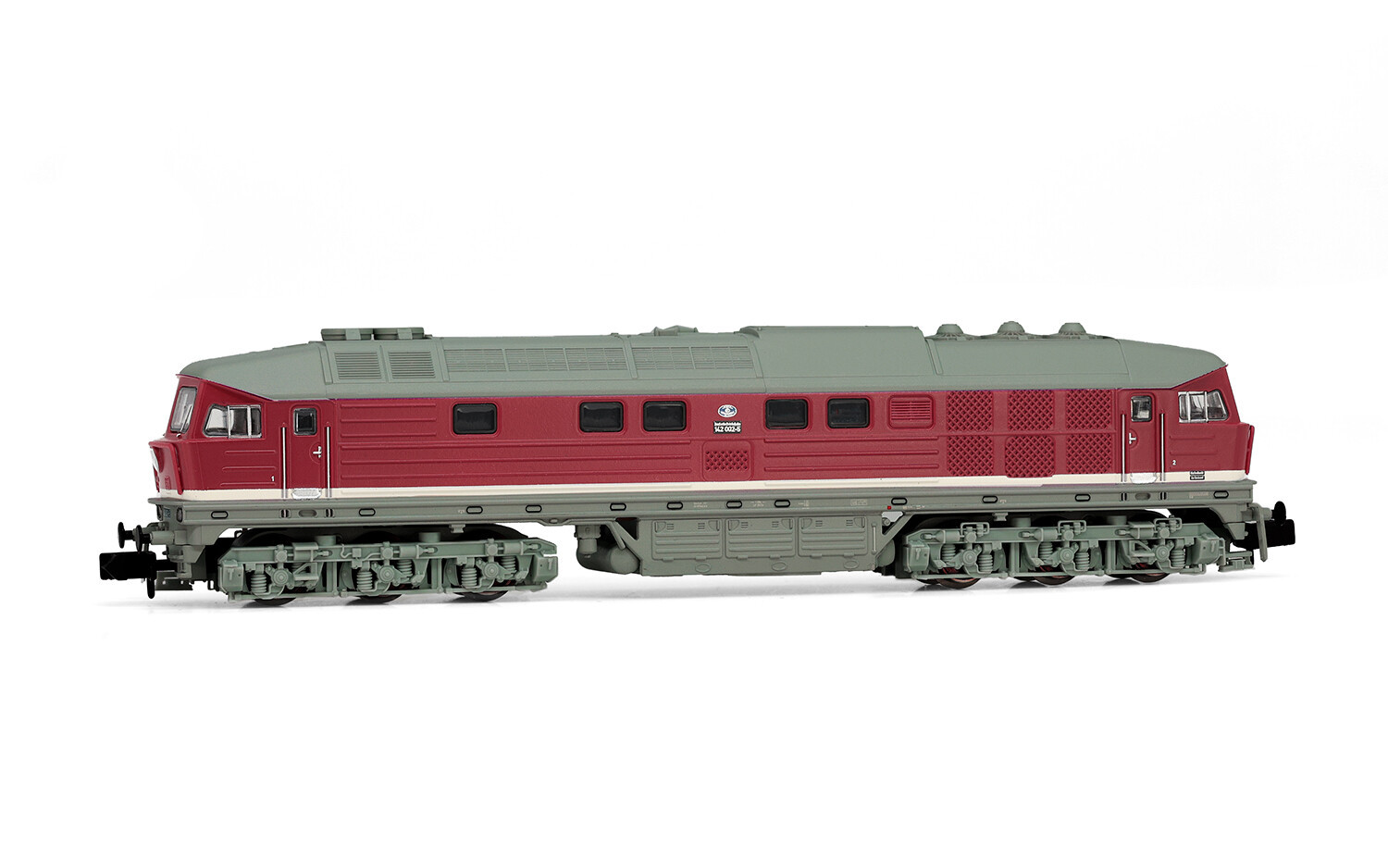 DR BR142 002-5 Diesel Locomotive IV