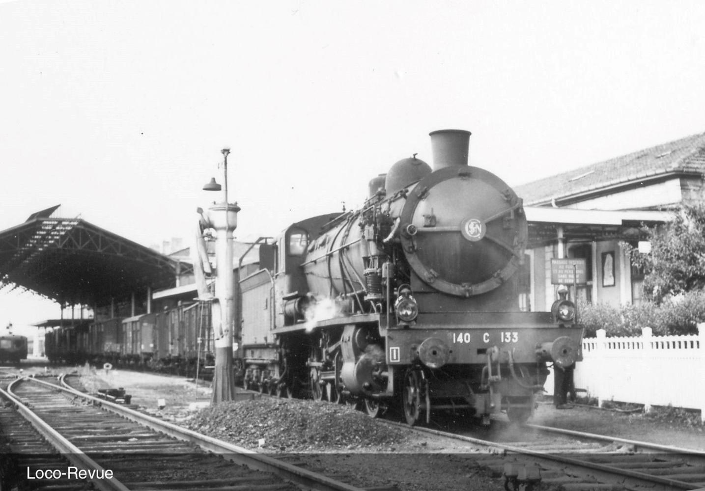 SNCF 140C Green/Black/Red Steam Locomotive III (DCC-Sound)