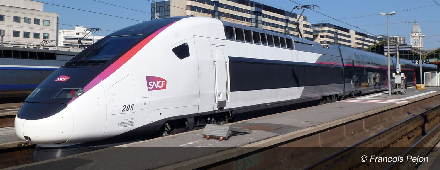 *SNCF TGV Duplex Carmillon 4 Car EMU VI (DCC-Sound)