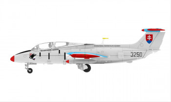 Aero L-29 Delfin Slovak Air Force 3250 1990 Kosice (1:72)
