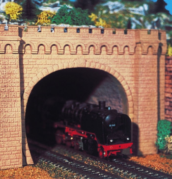 Mosetal Double Track Tunnel Portal (2)