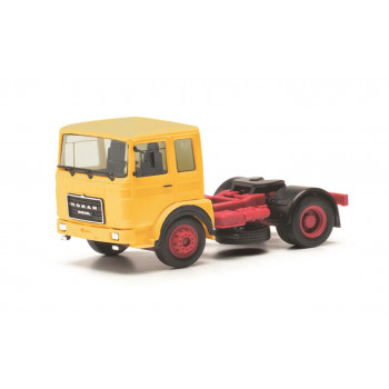 *Roman Diesel 2 Axle Tractor Unit Yellow