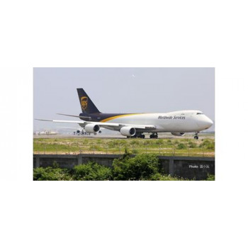 Snapfit UPS Boeing 747-8F N607UP (1:250)