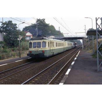 SNCF X2700 Green/Yellow 2 Car DMU IV (DCC-Sound)