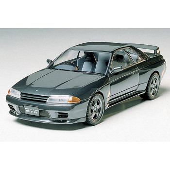 Nissan Skyline GT-R (1:24 Scale)