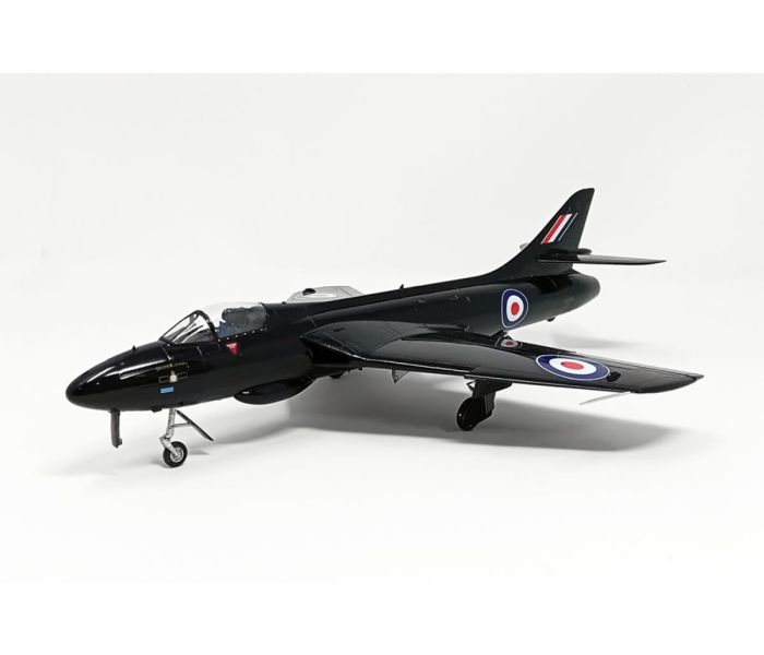 British Hawker Hunter F6 RAF Black Arrows Jet (1:48 Scale)