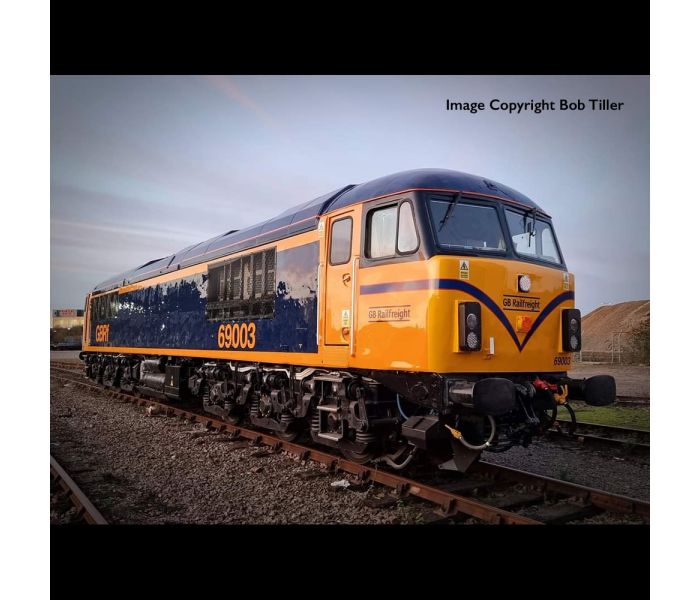 Class 69 003 'The Railway Observer' GBRf
