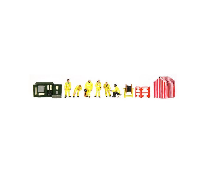 Roadside Technicians (6) and Accessories Figure Set