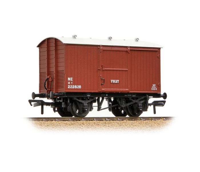 12t Ventilated Fruit Van LNER Bauxite 222828