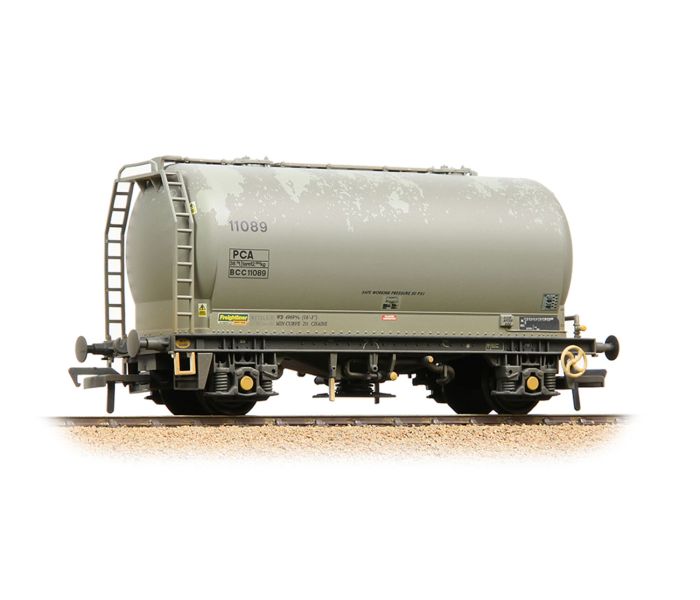 PCA Bulk Powder Wagon Freightliner HH Grey 11089 Wthrd