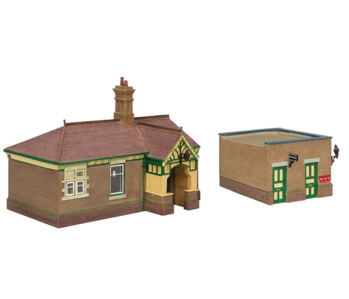 Scenecraft Bluebell Railway Waiting Room/WC (Pre-Built)