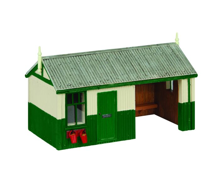 Scenecraft OO9 Platform Shelter & Office Green (Pre-Built)