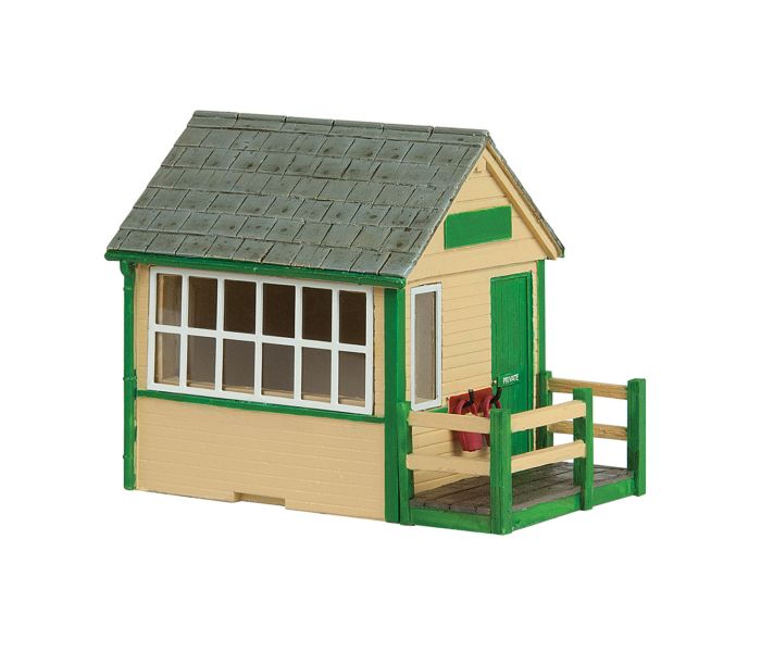 Scenecraft OO9 Signal Cabin Green (Pre-Built)