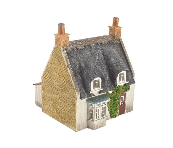 Scenecraft Thatched Cottage Honey Stone (Pre-Built)