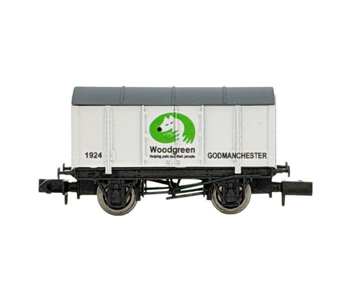 Gunpowder Van Woodgreen Animal Charity Weathered