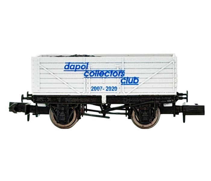 7 Plank Wagon Dapol Collectors Club