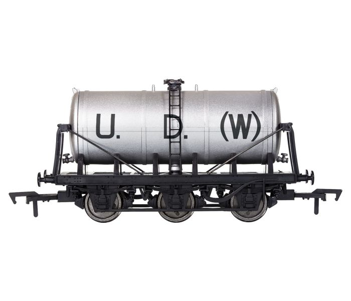6 Wheel Milk Tank UDW Weathered