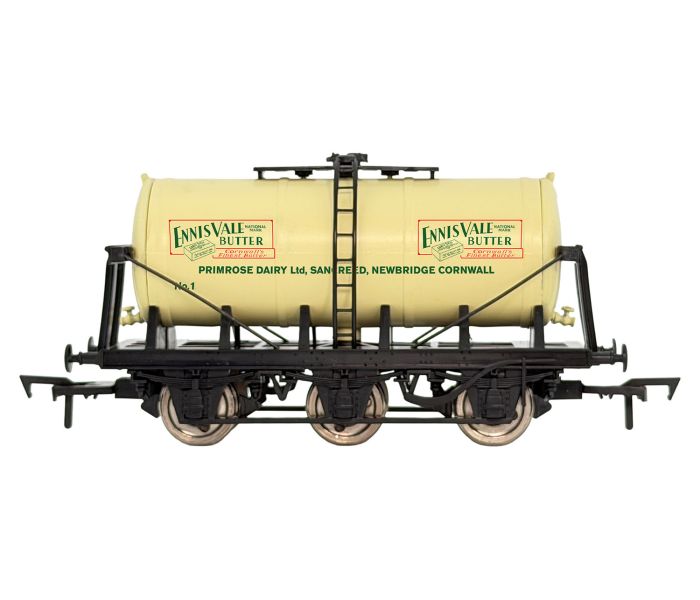 6 Wheel Milk Tank Ennis Vale Butter Weathered