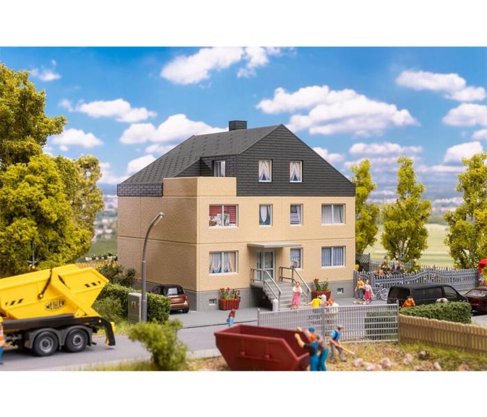 Apartment Block Kit IV