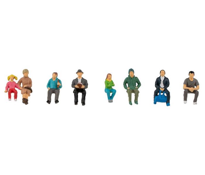 Seated Passengers (8) Figure Set