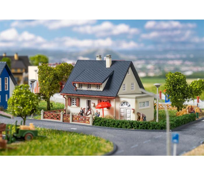 Detached House Kit IV