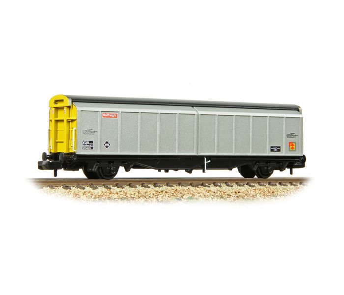 VGA Van BR Railfreight Distribution 210420