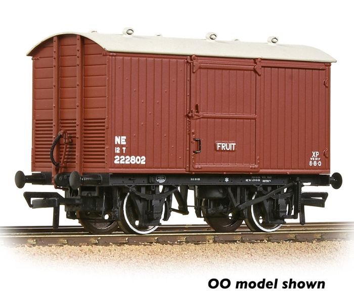 12t Fruit Van LNER Bauxite