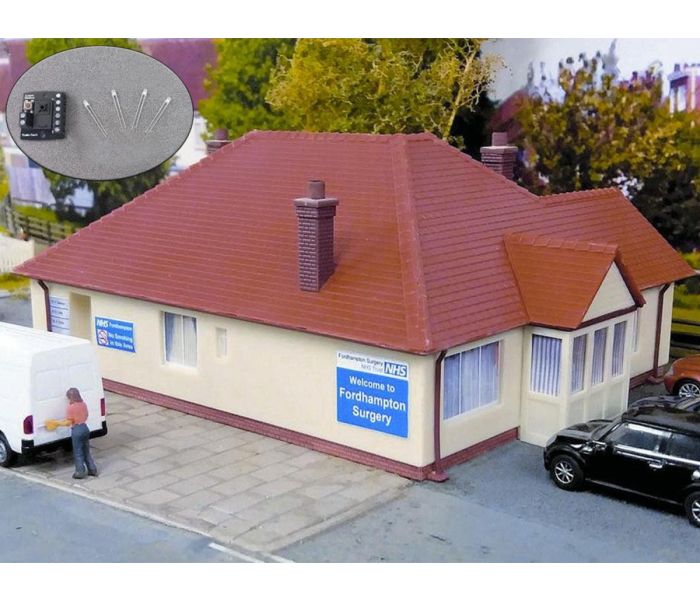 Fordhampton Doctor's Surgery Kit with LED Lighting