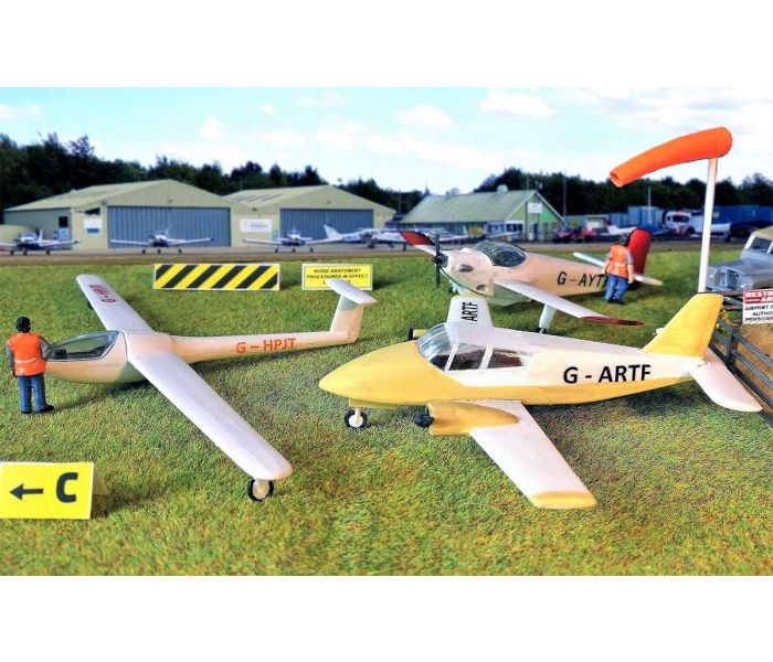 Fordhampton Airfield Planes & Gliders Kit
