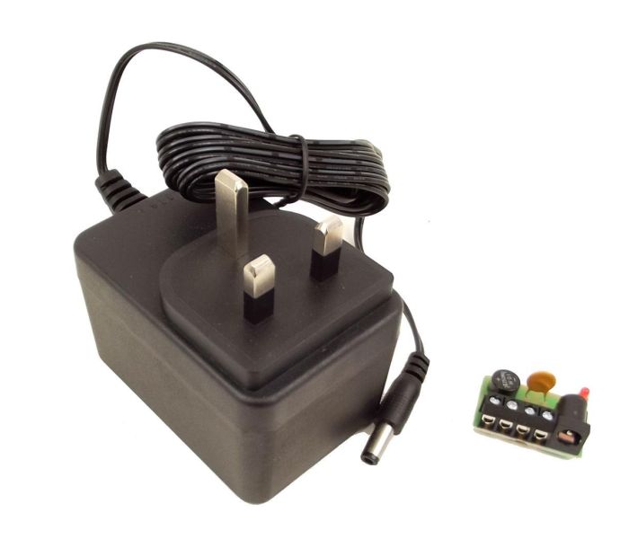 Wall Mounted Transformer 1 x 16v AC or 12v DC @ 0.75 Amps