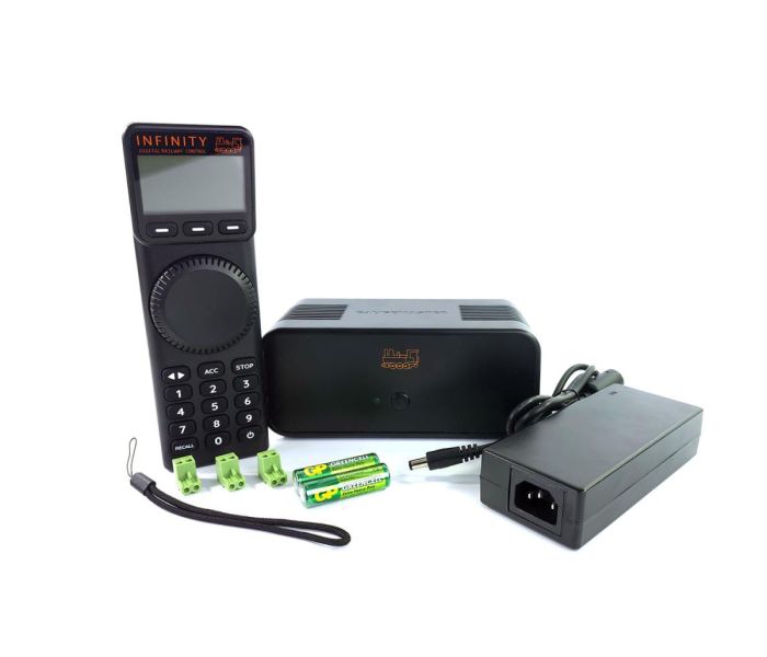 Infinity Digital Plus Wireless Model Railway Control System