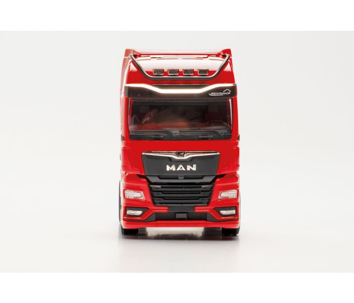 MAN TGX Sunblinds & Lamp Brackets Black (4)