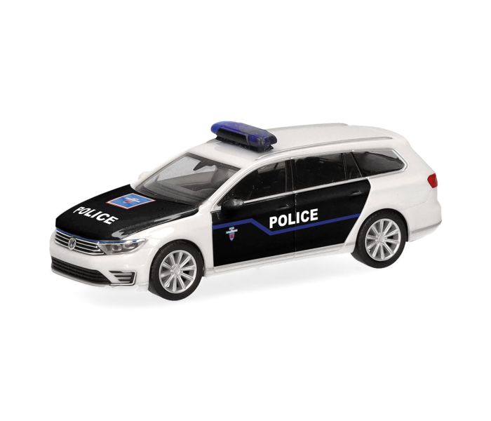 VW Passat Variant GTE Police Paris