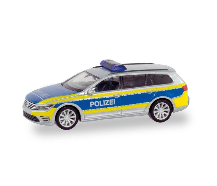 VW Passat Variant Polizei Niedersachsen