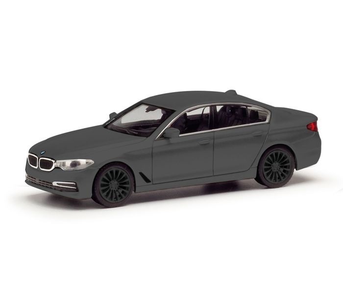 BMW 5 Series Limousine Narde Grey