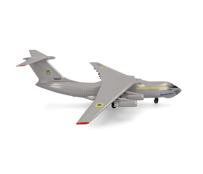 Ilyushin IL-76 Ukrainian Air Force 25th 76683 (1:200)